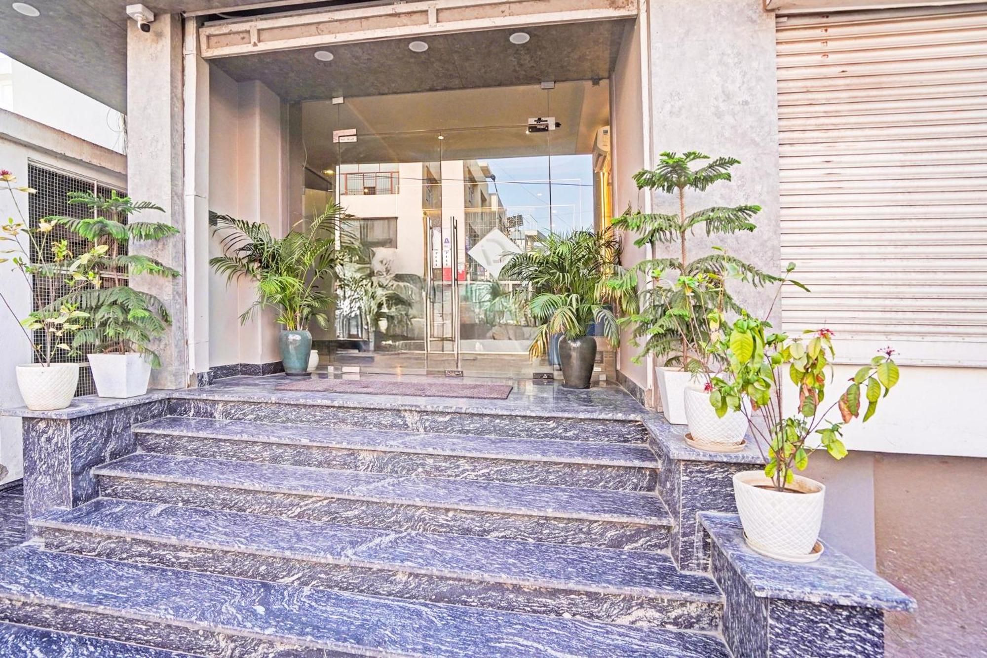Townhouse Oak Nirman Nagar Mansarovar Jaipur Buitenkant foto